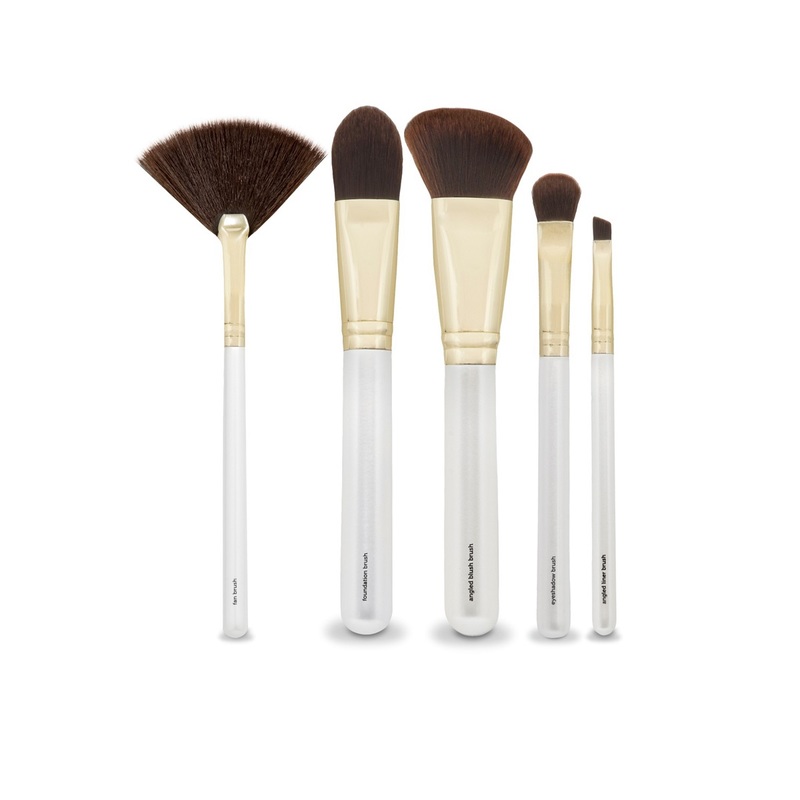 Essential Mannings Face Brush Set